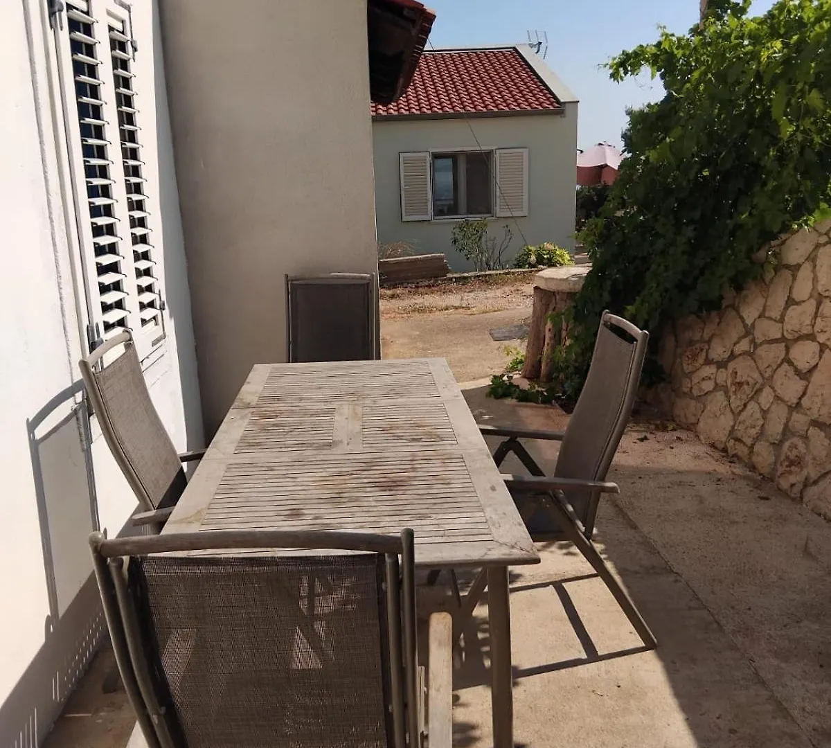 Apartment Robi location
